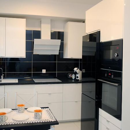 Apartamenty Uniejow "Prywatne Kapiele Termalne" Luaran gambar